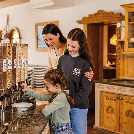 Hotel Familotel Kindl 4*