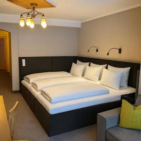 Familotel Kindl 4* ניוסטיפט אים סטובאיטל