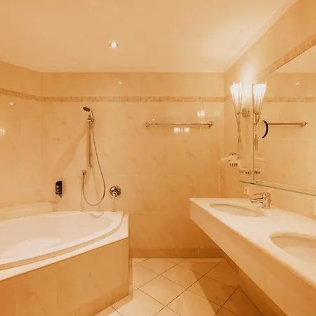 Familotel Kindl Hotel Neustift im Stubaital