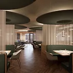 Familotel Kindl Отель Нойштифт-им-Штубайталь