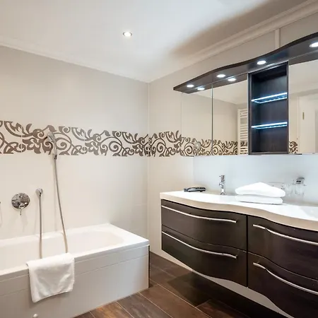 Alpenhotel Kindl Hotel 4*
